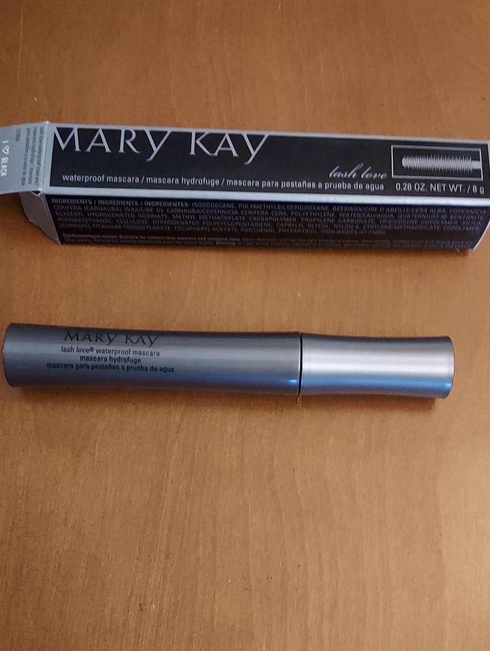 Mary Kay Lash Love Waterproof Mascara - Black NEW IN BOX